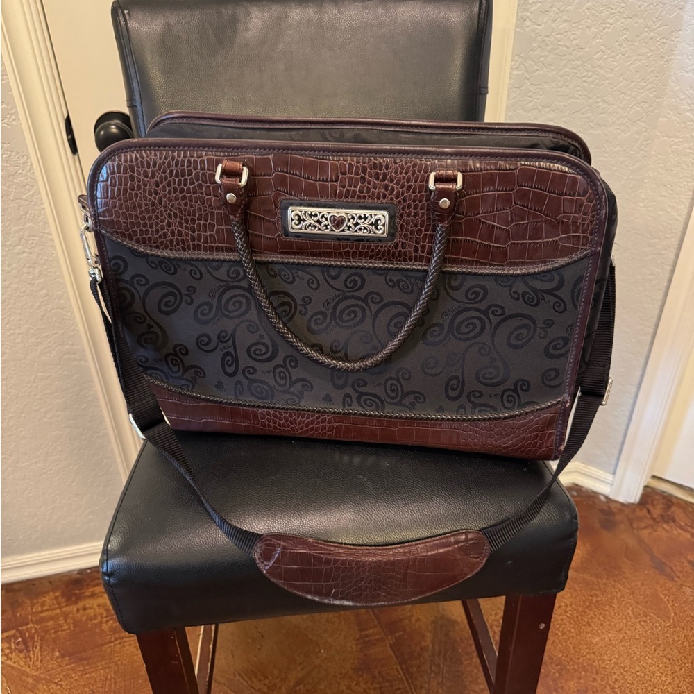 Brighton Chocolate Brown Leather Travel Bag Vintage. Weekender.